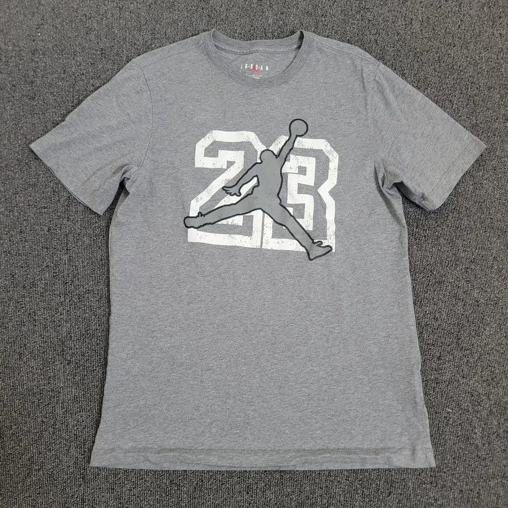 Jordan Medium T-Shirt Mens Gray Jumpman 23 Graphic Short Sleeve Cotton Tee‎